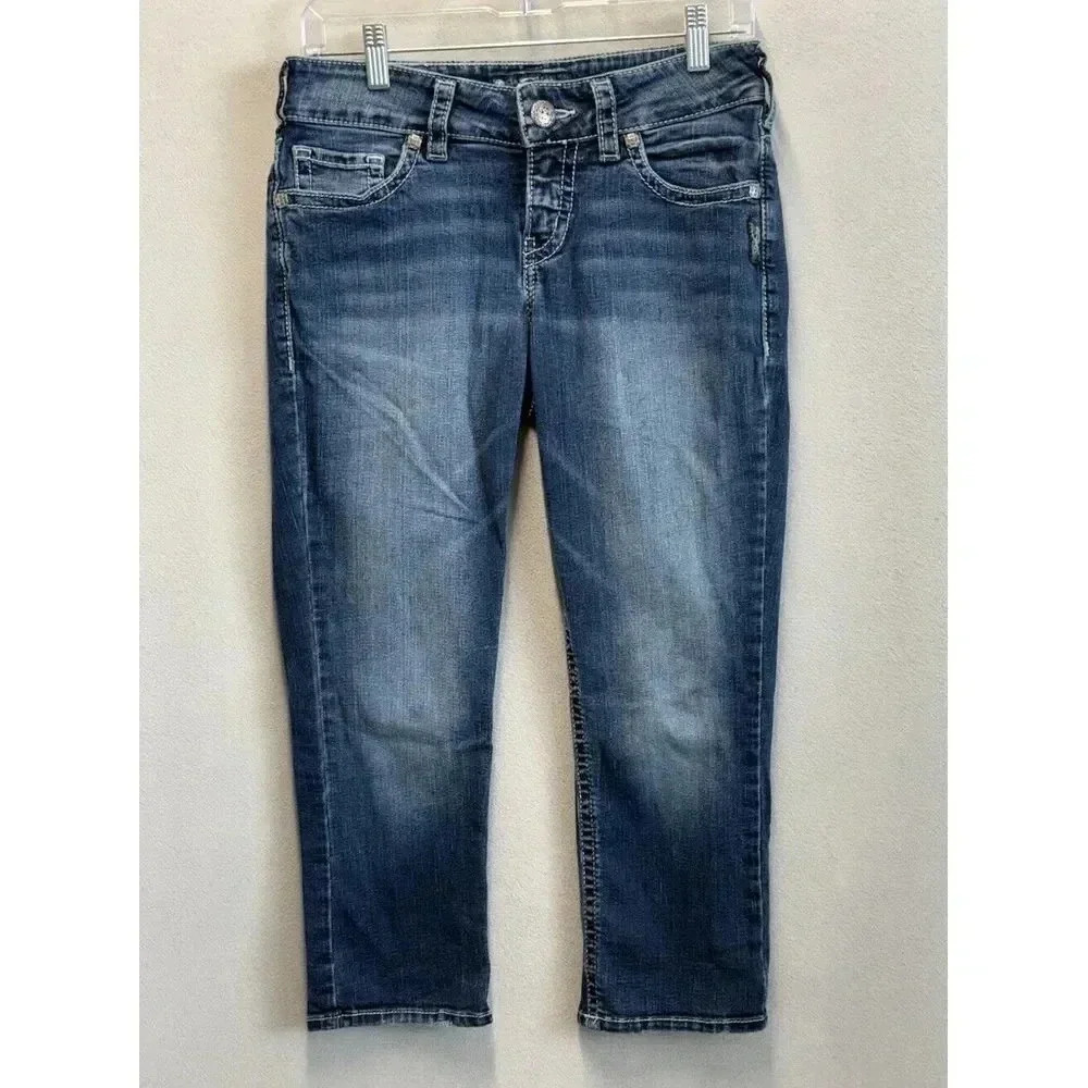 Silver Jeans Women's Sz 28 Suki Mid Rise Blue Western Embellished Pocket Capri